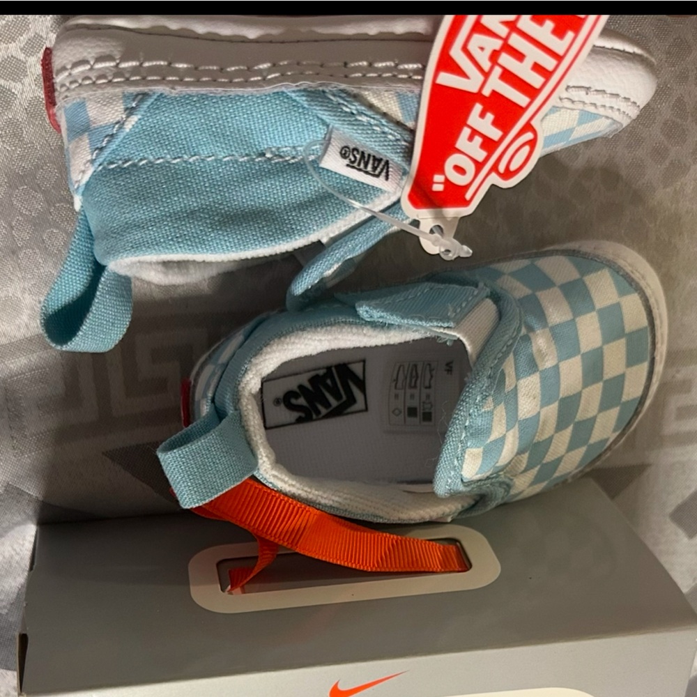Nike 2c $20 
Vans have sold